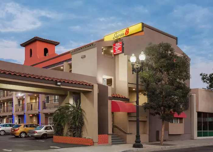 Super 8 by Wyndham El Cajon CA